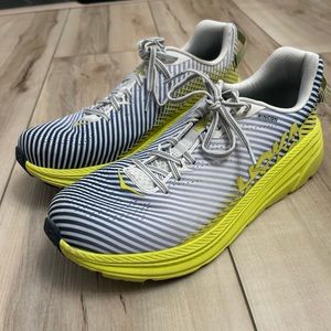 Hoka One / Mens Rincon 2 lightweight runner